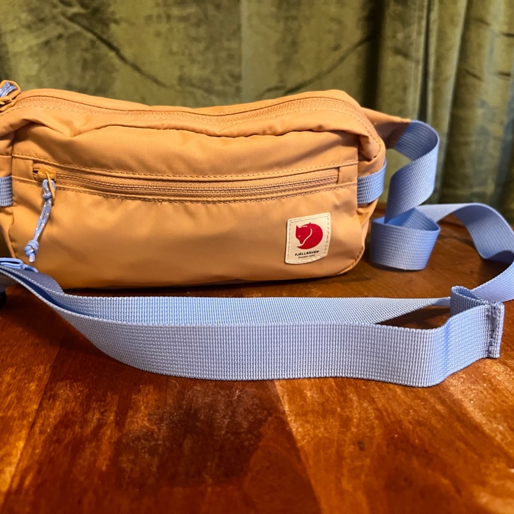 Fjallraven High Cost Hip Pack EUC $30